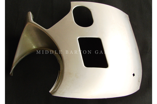 FRONT PANEL 1975 ON R/H